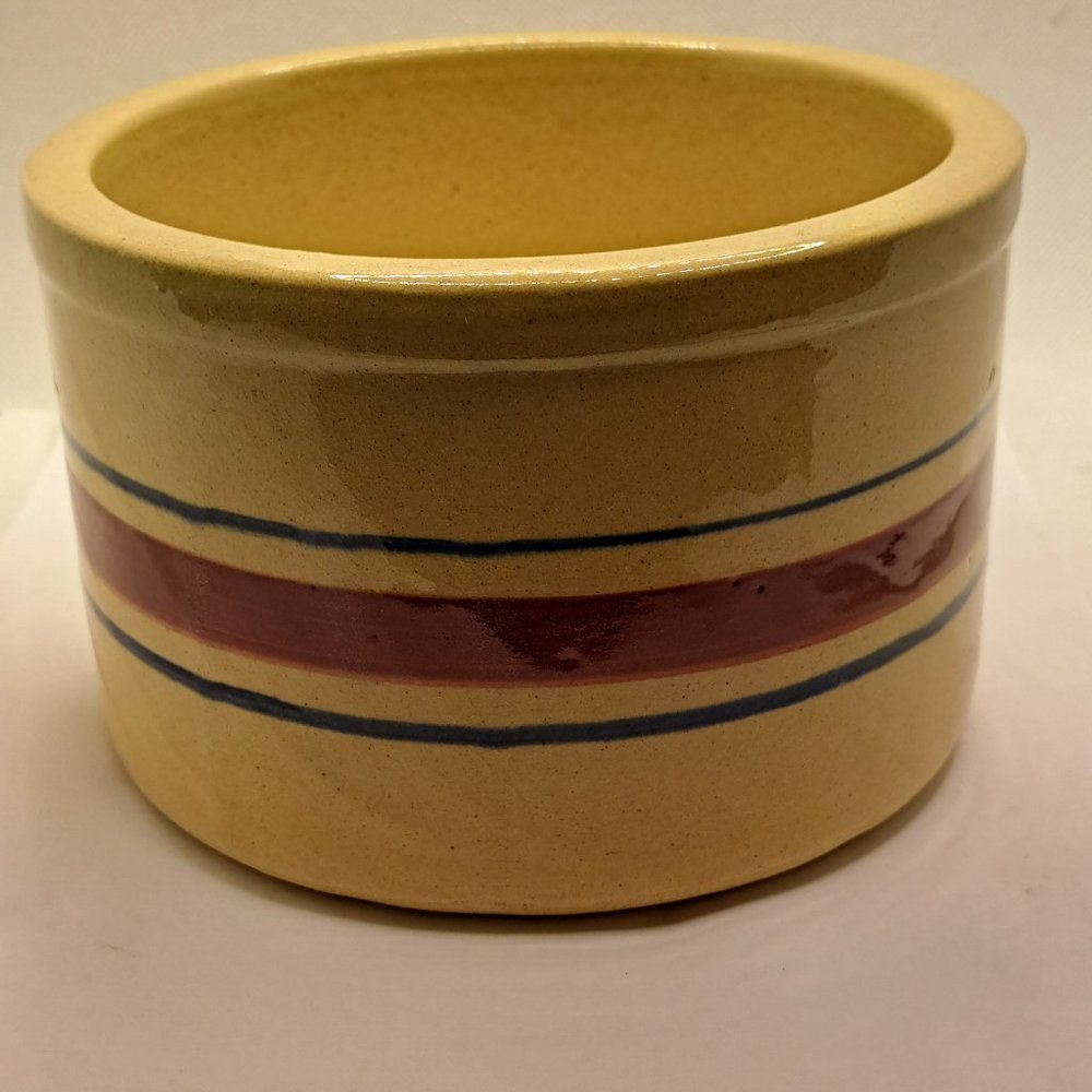 Mid Century Modern Pottery Bowl.